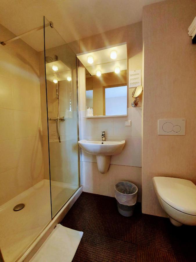 Le Toul' Broch Hotel บาดอง ภายนอก รูปภาพ